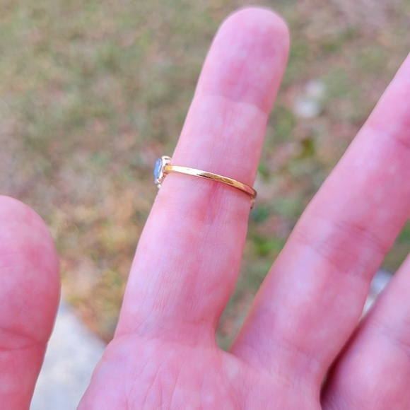 Baguette Sapphire Pink Blue Clear Gemstone Gold Ring Size 6.5 - Picture 7 of 11